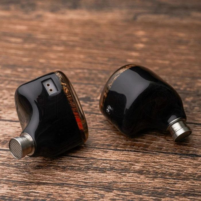 Buy DUNU x Gizaudio DaVinci IEMs at Geekwills